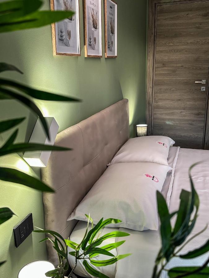 Bel Fiore Deluxe Apartment Генуя Экстерьер фото